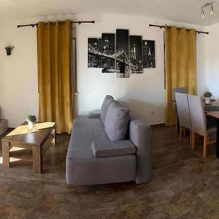 Apartman Toni Novalja Bagian luar foto